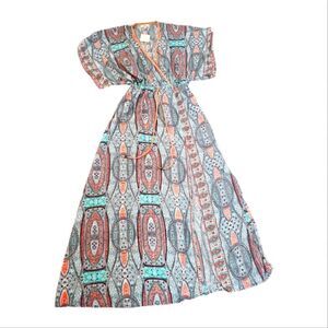 Floating Lotus Lightweight Boho Maxi Dress Size Medium/Large,‎ NWT